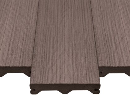 Trojice 137 Ambiente SE Wood Mahagon Scaled